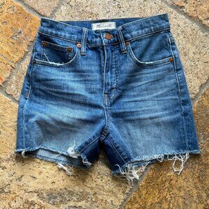 Madewell vintage high rise‎ denim shorts size 24